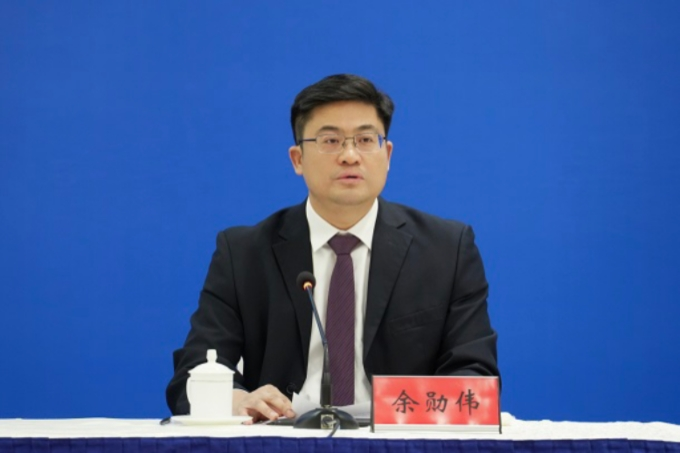 湖南邵阳市副市长就开放发展成效答香港经济导报